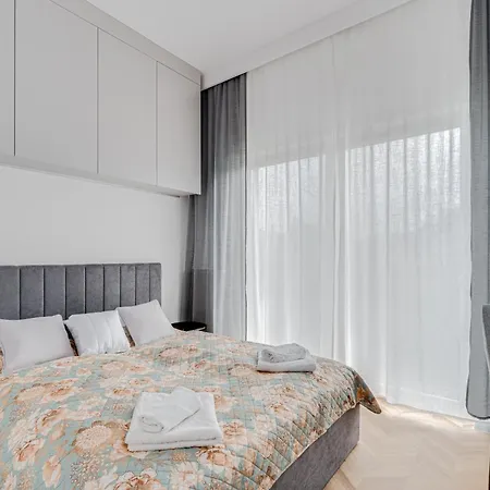 Mlynarska 2b By Homeprime Apartment *